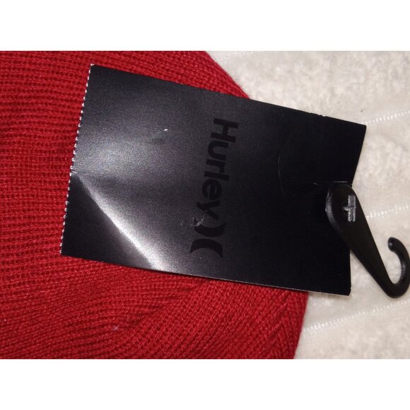 Hurley Icon Staples Beanie Hat One Size Fits Most Red White Logo New with Tags - Picture 2 of 4